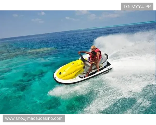 海岛娱乐场：在海岛上尽情体验刺激的水上运动与娱乐